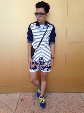 陳捲毛さんのコーディネート