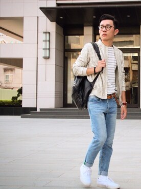 陳捲毛さんのコーディネート