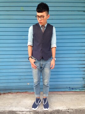 陳捲毛さんのコーディネート