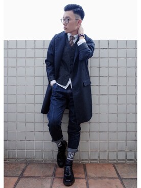 陳捲毛さんのコーディネート