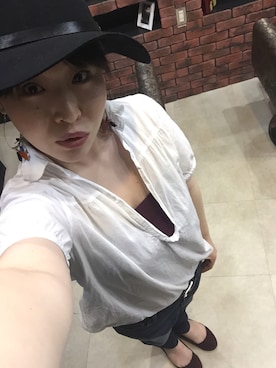 「アイテム（ピアス（両耳用））」を使った、久保寺仁美ｘさん（レディース・160cm・20代）の秋コーディネート