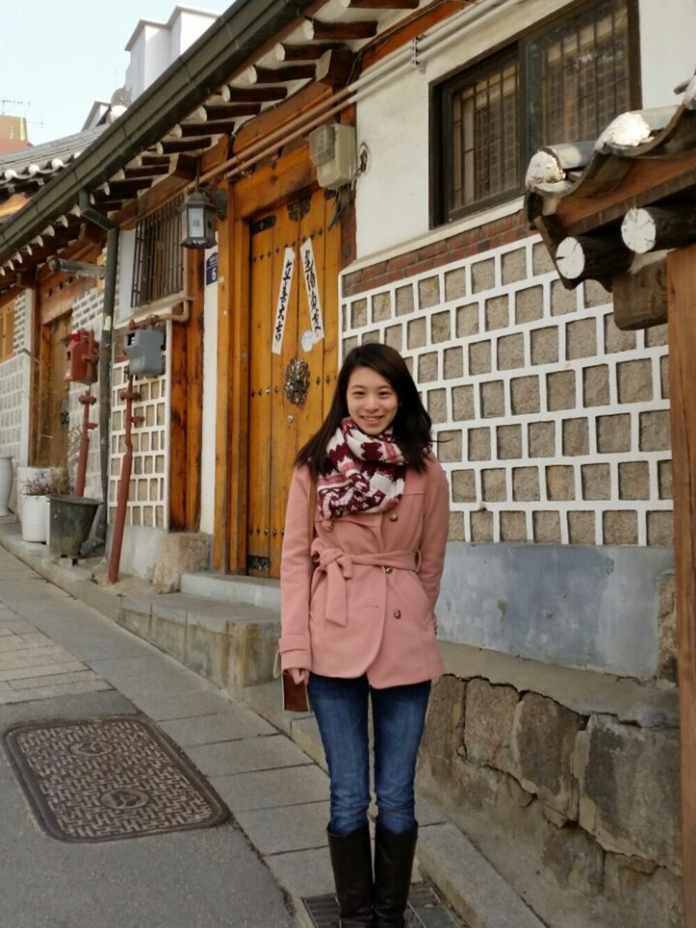 「winter、seoul、TRIP、coat、pink、boots」｜「Reviewのアイテム（ダウンジャケット/コート、その他）」を使った、Stephanie Ngさん（レディース・158cm）の冬コーディネートの1枚目の写真