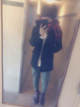 「HAMNETT（ハムネット）のアイテム（カーゴパンツ）」を使った、かーさん（メンズ・168cm）の冬コーディネート