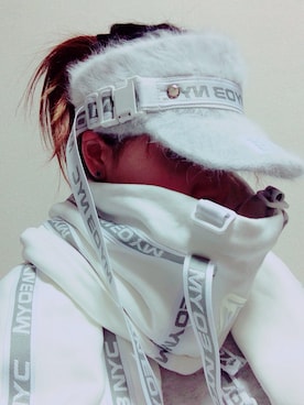 「M.Y.O.B（エム.ワイ.オー.ビー）のアイテム（サンバイザー）」を使った、7070さん（レディース・162cm）の秋コーディネート