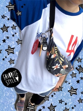 「STUSSY（ステューシー）のアイテム（財布/小物）」を使った、Yukiさん（レディース・163cm）の夏コーディネート