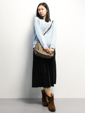 「Staircase（ステアケース）のアイテム」を使った、矢野結衣さん（レディース・166cm）の冬コーディネート