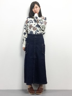 「Factor=（ファクターイコール）のアイテム（スカート）」を使った、矢野結衣さん（レディース・166cm）の冬コーディネート
