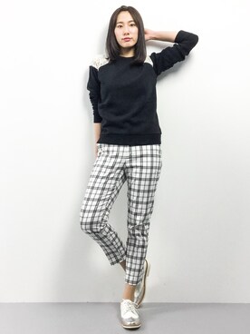 「Luz Llena (NEY)（ラズレナニー）のアイテム（トップス）」を使った、矢野結衣さん（レディース・166cm）の冬コーディネート