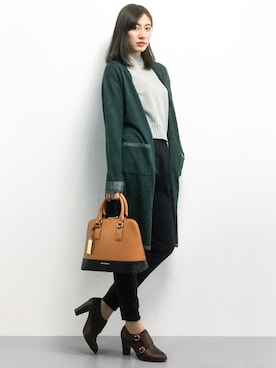 「& chouette（アンドシュエット）のアイテム（ボストンバッグ）」を使った、矢野結衣さん（レディース・166cm）の冬コーディネート
