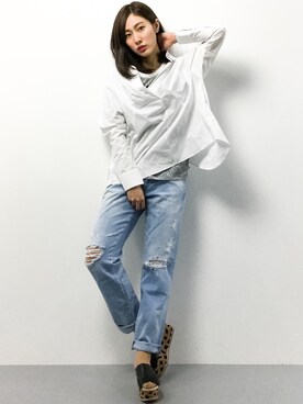 「cava cava（サヴァサヴァ）のアイテム（サンダル）」を使った、矢野結衣さん（レディース・166cm）の春コーディネート