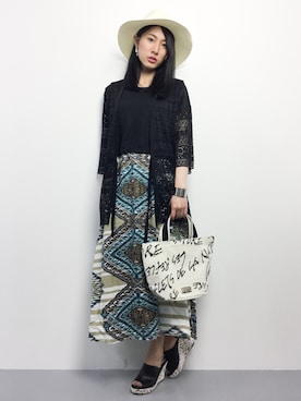 「ILIMA（イリマ）のアイテム（サンダル）」を使った、矢野結衣さん（レディース・167cm）の春コーディネート