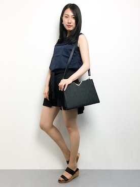 「DURAS（デュラス）のアイテム（バッグ）」を使った、矢野結衣さん（レディース・167cm）の夏コーディネート