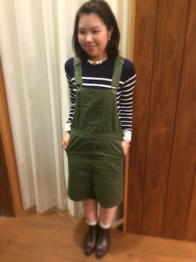 「SEVENDAYS=SUNDAY（セブンデイズサンデイ）のアイテム（ジャンパースカート）」を使った、ayakoさん（レディース・154cm）の秋コーディネート
