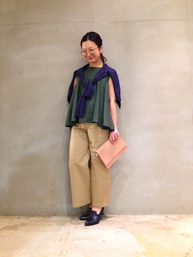 「アーミー」｜「アイテム（その他シューズ）」を使った、Articlegirlさん（レディース・160cm）の春コーディネート
