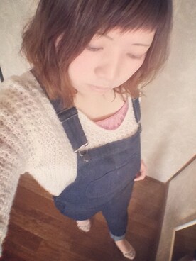 「GU（ジーユー）のアイテム（サロペット/オーバーオール、ブルー系）」を使った、Na-miさん（レディース・155cm）の冬コーディネート