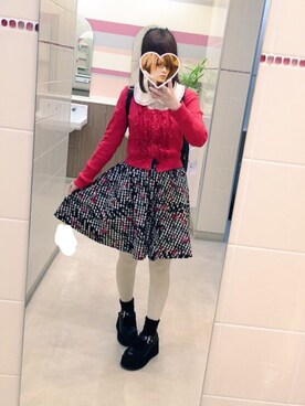 「DearMyLove（ディアマイラブ）のハートフリル刺繍ブラウス」を使った、𝓴さん（レディース・160cm）の冬コーディネート