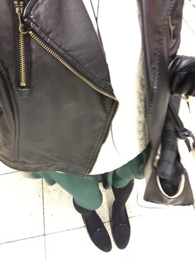 「NATURAL BEAUTY BASIC（ナチュラルビューティーベーシック）のアイテム（ライダースジャケット）」を使った、ayaさん（レディース・152cm）の秋コーディネート