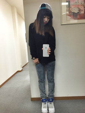 「LB-03（エルビー・ゼロスリー）のアイテム（パンツ）」を使った、EMILY TANAKAさん（レディース・158cm）の秋コーディネート
