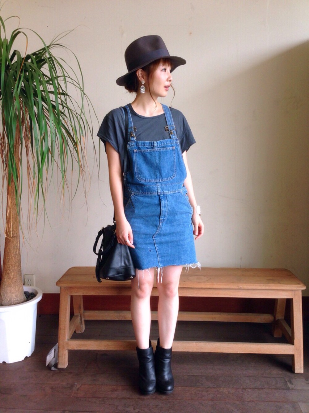 marikoさんの「デニムショートサロペットスカート（TODAYFUL）」を使ったコーディネート
