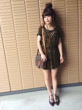 「OSMOSIS（オズモーシス）のアイテム」を使った、三橋栄香さん（レディース・155cm）の夏コーディネート