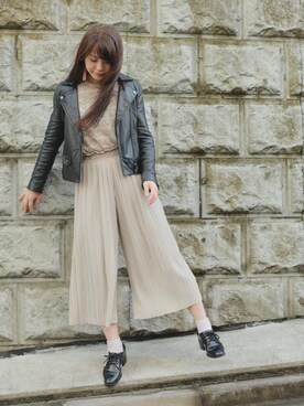 「STUDIOUS（ステュディオス）のアイテム（ライダースジャケット）」を使った、三橋栄香さん（レディース・155cm）の春コーディネート