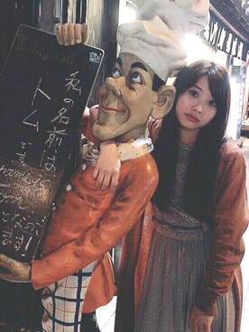 「flower（フラワー）のアイテム（パンツ）」を使った、三橋栄香さん（レディース・155cm）の夏コーディネート