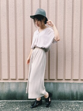 「flower（フラワー）のアイテム（パンツ）」を使った、三橋栄香さん（レディース・155cm）の夏コーディネート