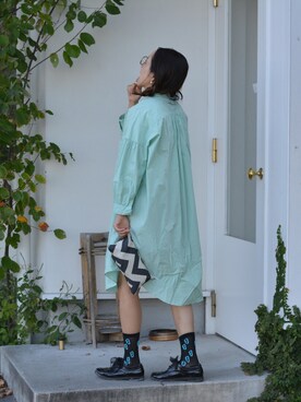 「カフェ」｜「アイテム（シャツワンピース）」を使った、tsukasaさん（レディース・152cm）の秋コーディネート