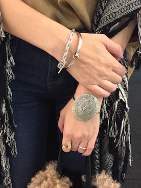 「EDITION（エディション）のアイテム（アクセサリー）」を使った、yokoさん（レディース・165cm）の秋コーディネート