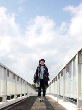 「インディゴデニム」｜「アイテム（ハンチング/ベレー帽）」を使った、coco*さん（レディース・156cm）の冬コーディネート