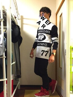 「ALIVE（アライブ）のアイテム（腕時計）」を使った、どぅーんさん（メンズ・169cm）の冬コーディネート