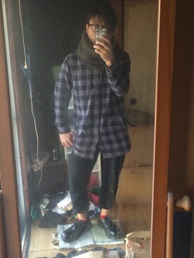「Dr. Martens（ドクターマーチン）のアイテム（ブーツ、ブラック系）」を使った、untidytraxさん（メンズ・169cm）の秋コーディネート