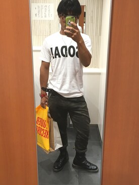 「SODA!のアイテム（Tシャツ/カットソー、ホワイト系）」を使った、untidytraxさん（メンズ・169cm）の夏コーディネート