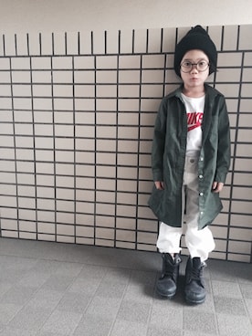 「切りっぱなしデニム」｜「アイテム（シャツワンピース）」を使った、rittyさん（キッズ・110cm）の春コーディネート