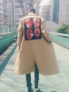 「MISBHV（ミスビヘイブ）のアイテム（チェスターコート）」を使った、Yuya Kageyamaさん（メンズ・190cm）の春コーディネート