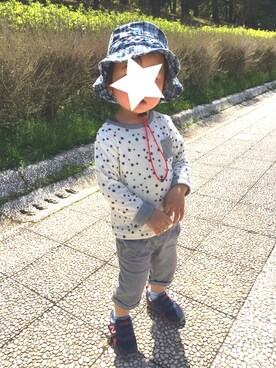 「BEADYGEM（ビーディージェム）のアイテム（帽子）」を使った、yutyさん（キッズ・90cm）の春コーディネート
