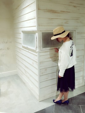 「麦わら帽子」｜「アイテム（スウェット）」を使った、MINX河野 沙耶佳さん（レディース・154cm）の春コーディネート