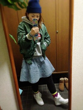 「GRAPHT（グラフト）のアイテム（スマホケース/カバー）」を使った、tomom!さん（レディース・164cm）の冬コーディネート