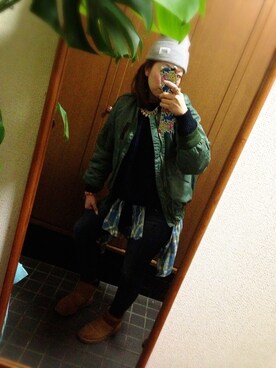 「GRAPHT（グラフト）のアイテム（スマホケース/カバー）」を使った、tomom!さん（レディース・164cm）の冬コーディネート