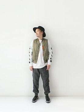 「MR.GENTLEMAN」｜「アイテム（レインシューズ）」を使った、LOOK AT USさん（メンズ・174cm）の冬コーディネート