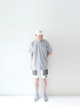 「LOOK AT US」｜LOOK AT USさん（メンズ・174cm）の春コーディネート