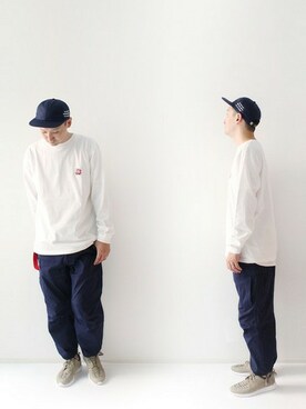 LOOK AT US｜LOOK AT US使用「SAYHELLO（SAYHELLO　Fuck Yeah Embroidery L/S Tee）」的時尚穿搭