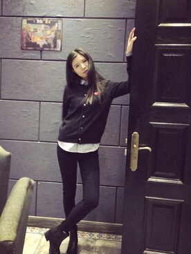 「川久保玲のアイテム（カーディガン/ボレロ、ブラック系）」を使った、muuuuuumaさん（レディース）の冬コーディネート