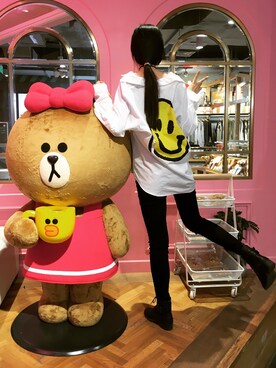 「line friendsのアイテム（その他、ブラウン系）」を使った、muuuuuumaさん（レディース）の秋コーディネート