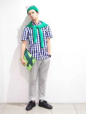 「URBAN RESEARCH（アーバンリサーチ）のアイテム（ニットキャップ/ビーニー）」を使った、KakeruMayama(真山走)さん（メンズ・173cm）の春コーディネート