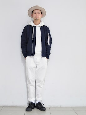 「URBAN RESEARCH（アーバンリサーチ）のアイテム（ミリタリージャケット）」を使った、KakeruMayama(真山走)さん（メンズ・173cm）の冬コーディネート