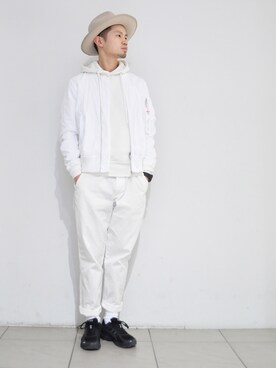 「URBAN RESEARCH（アーバンリサーチ）のアイテム（ミリタリージャケット）」を使った、KakeruMayama(真山走)さん（メンズ・173cm）の冬コーディネート