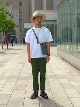 「URBAN RESEARCH（アーバンリサーチ）のアイテム（サンダル）」を使った、KakeruMayama(真山走)さん（メンズ・173cm）の春コーディネート
