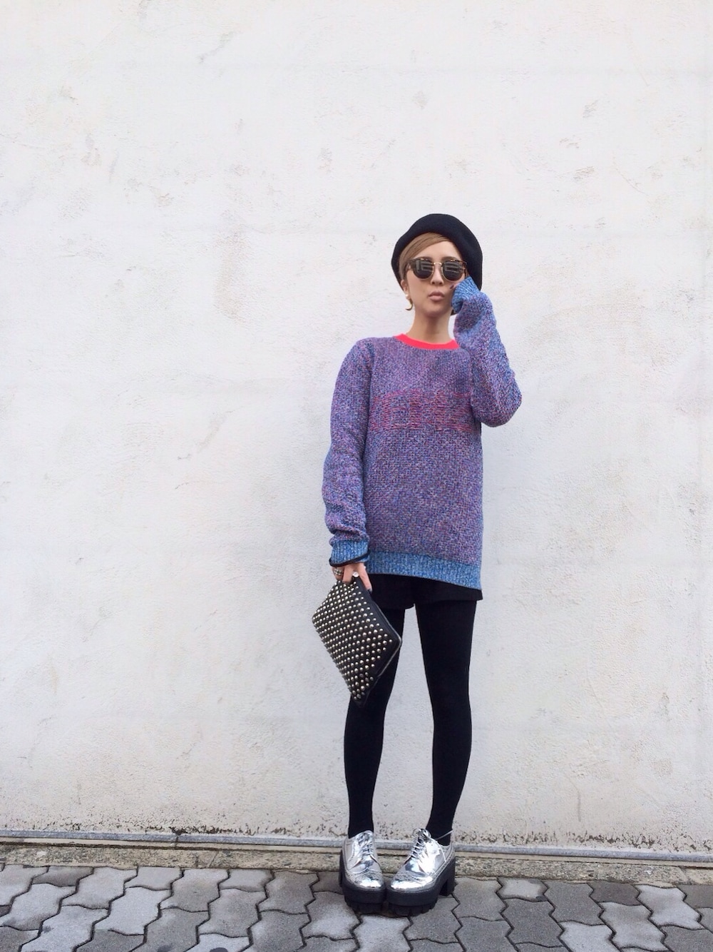 「ニット、KENZO、jeffreycampbell」｜「L.H.PのLHP/エルエイチピー/Jeffrey Campbell/ジェフリーキャンベル/ｳｨﾝｸﾞﾁｯﾌﾟ 厚底 （ドレスシューズ、シルバー系）」を使った、hanae maruiさん（レディース・155cm）の冬コーディネートの1枚目の写真