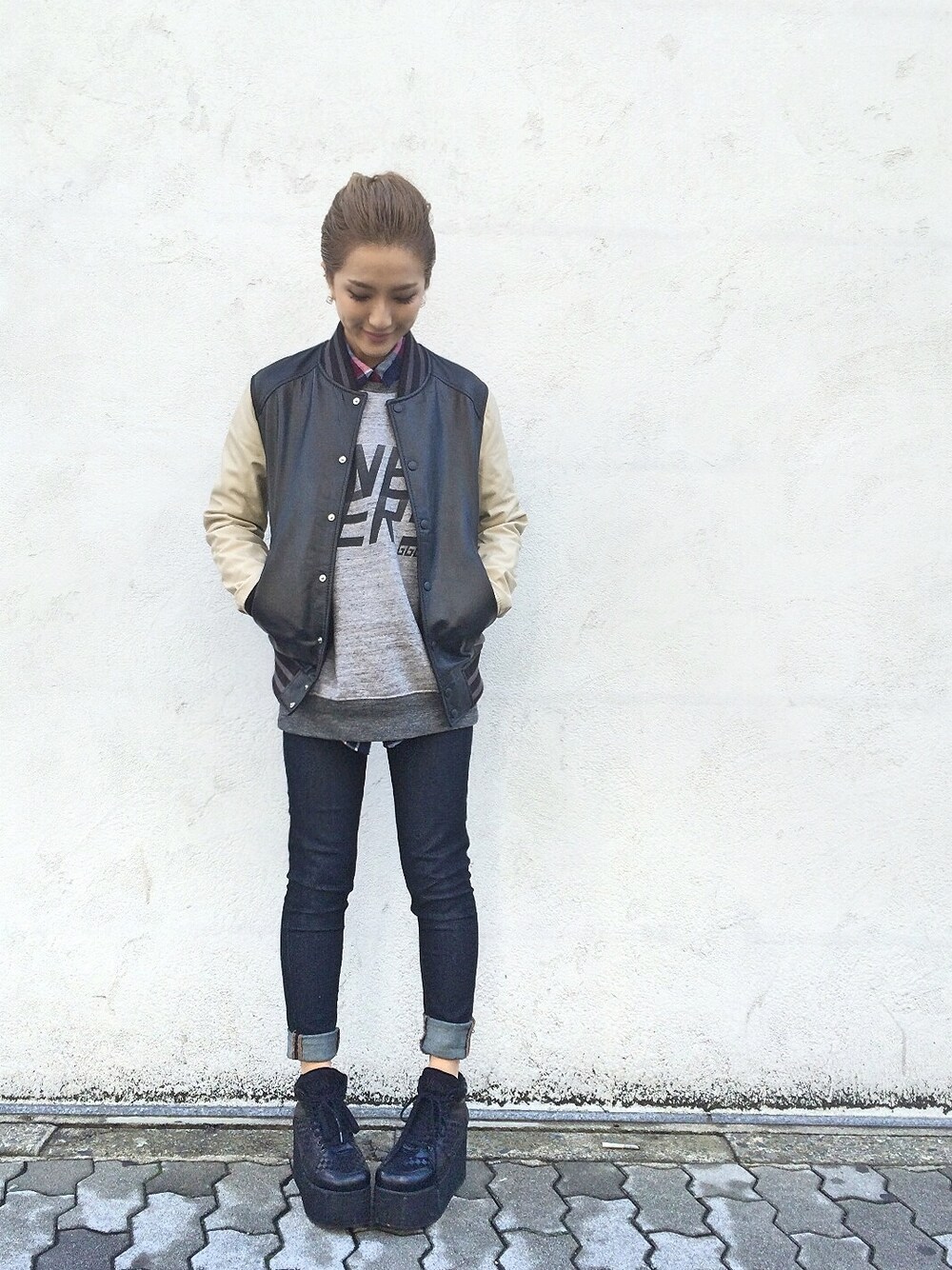 「スポーツミックス、黒スニーカー、LHP、スタジャン、GOLDEN GOOSE、gvgv」｜hanae maruiさん（レディース・155cm）の秋コーディネートの1枚目の写真